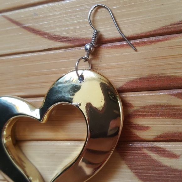 Golden Heart Earrings π - Picture 6 of 8